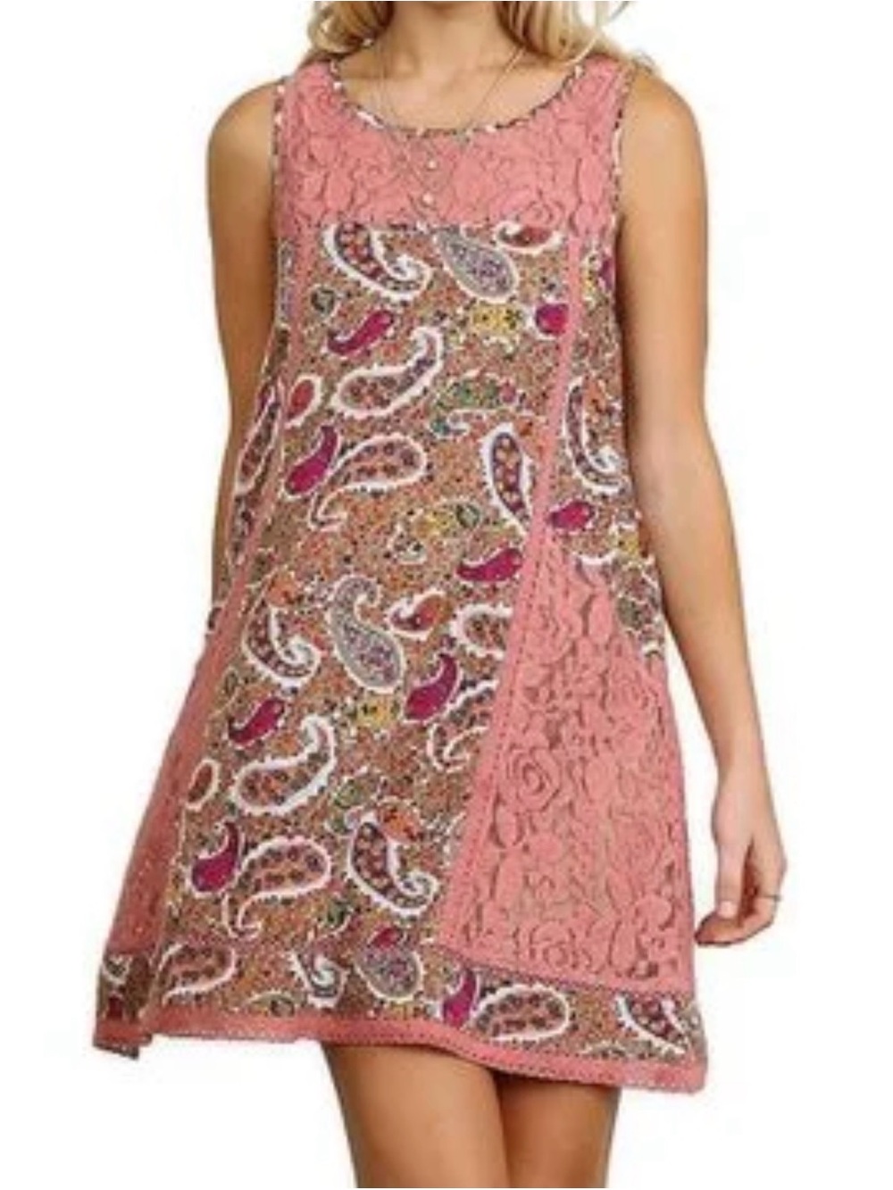 Umgee Pink Lace & Floral Trim Scoop Top